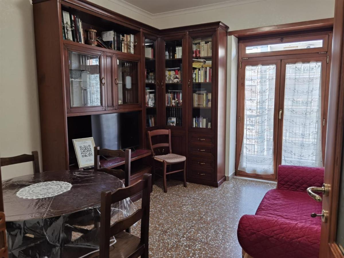 Appartamento Per Turisti E Famiglie Roma Luaran gambar