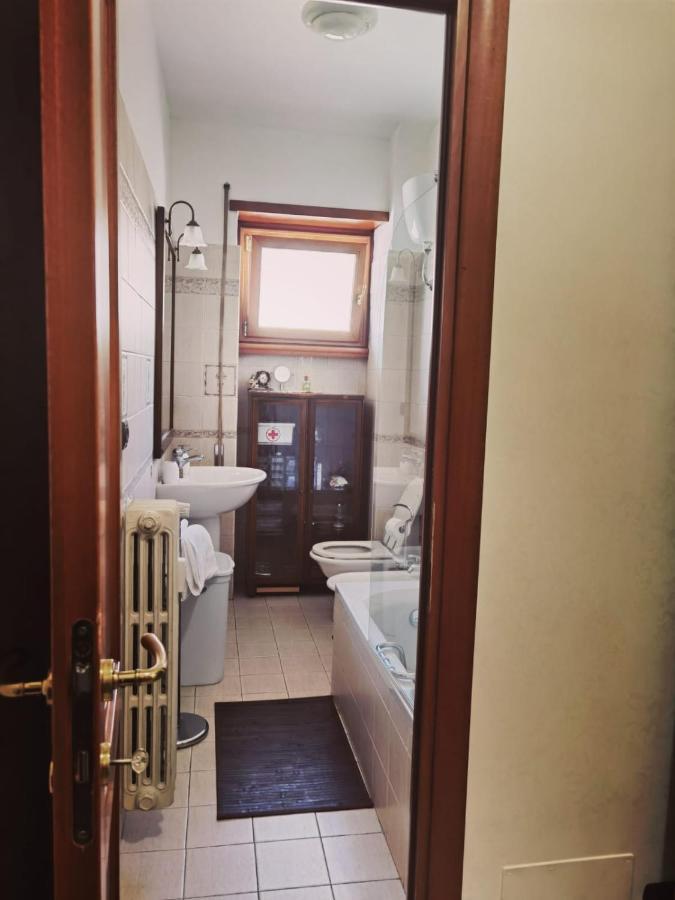 Appartamento Per Turisti E Famiglie Roma Luaran gambar